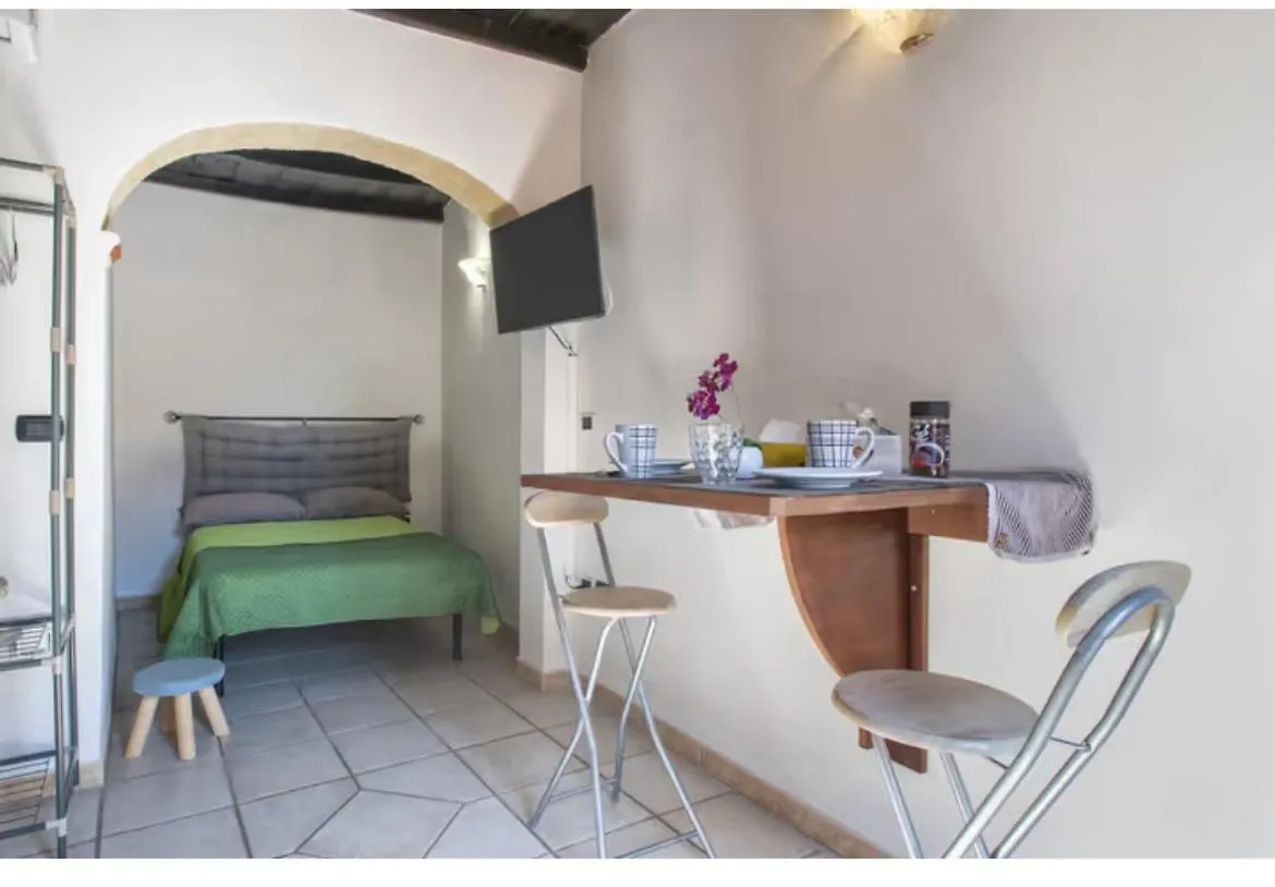 Sestrahome Le 3 Casette Free Parking Sassari Apartment